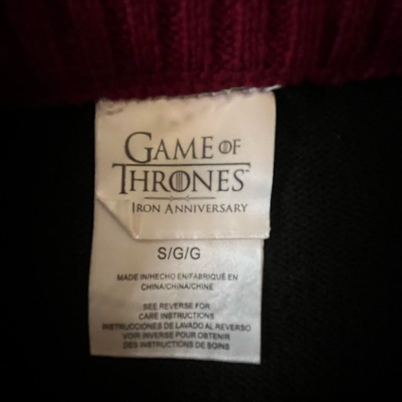 Game of Thrones "I Drink and I Know Things" Christmas sweater #GameOfThr… - Picture 3 of 6